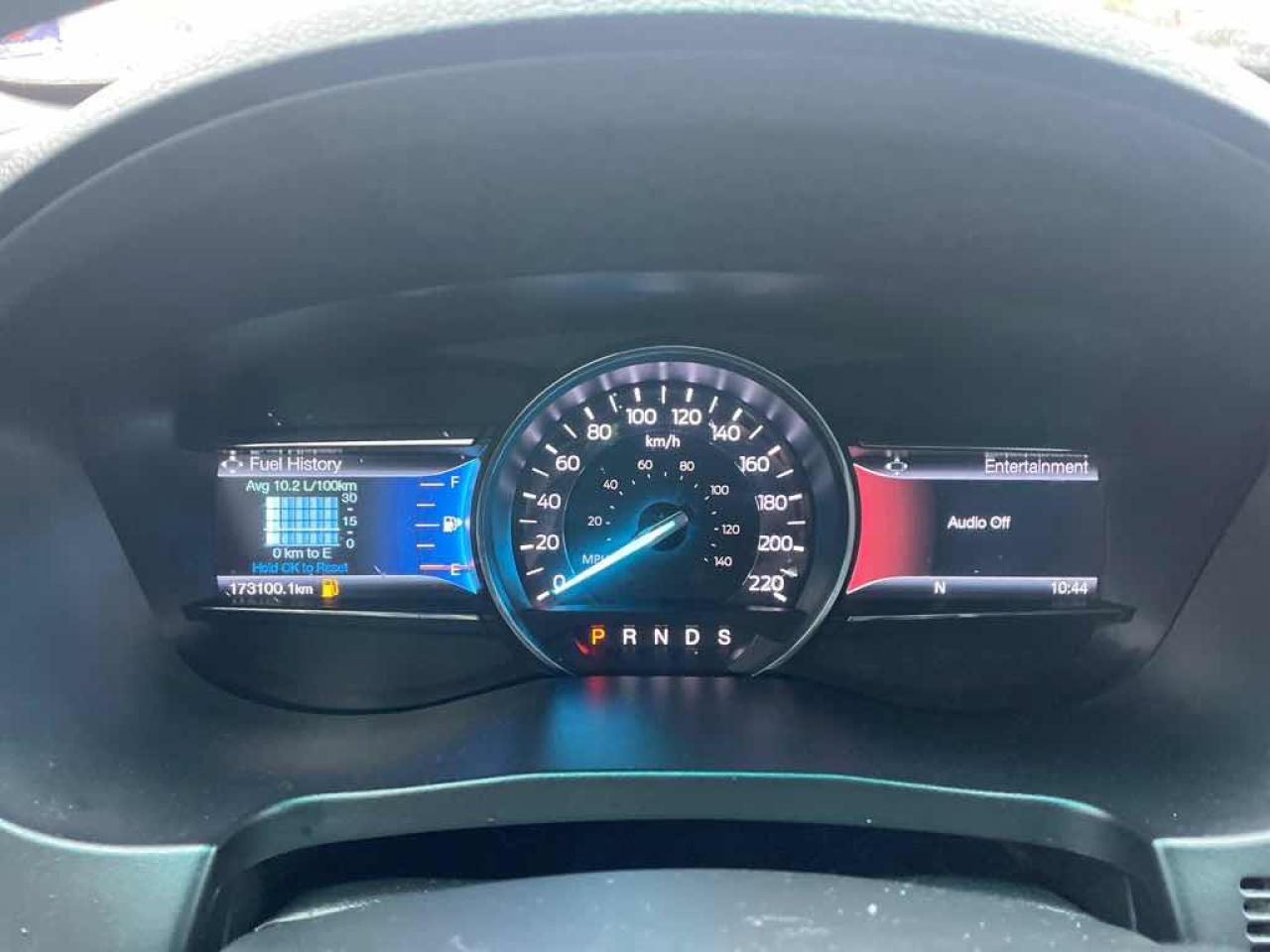 2017 Ford Explorer XLT - Photo #9