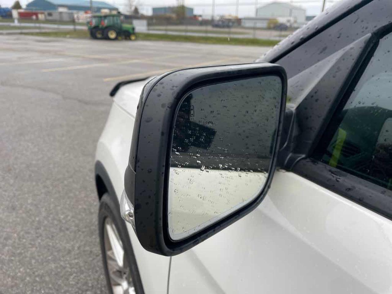 2017 Ford Explorer XLT Photo