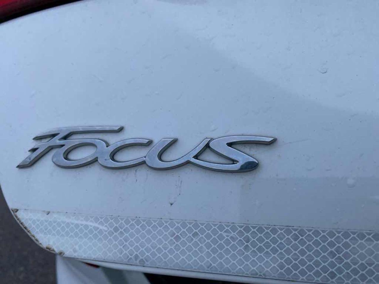 2014 Ford Focus SE - Photo #20