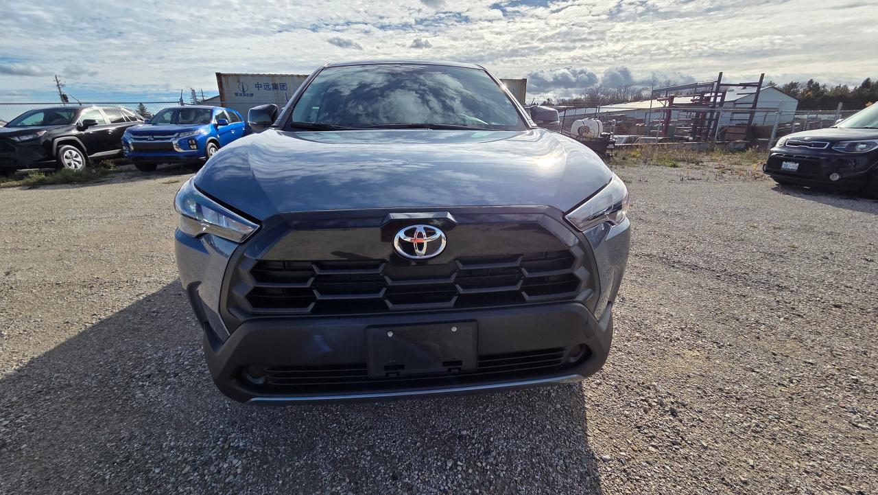 2026 Toyota Corolla Cross LE FWD Photo2