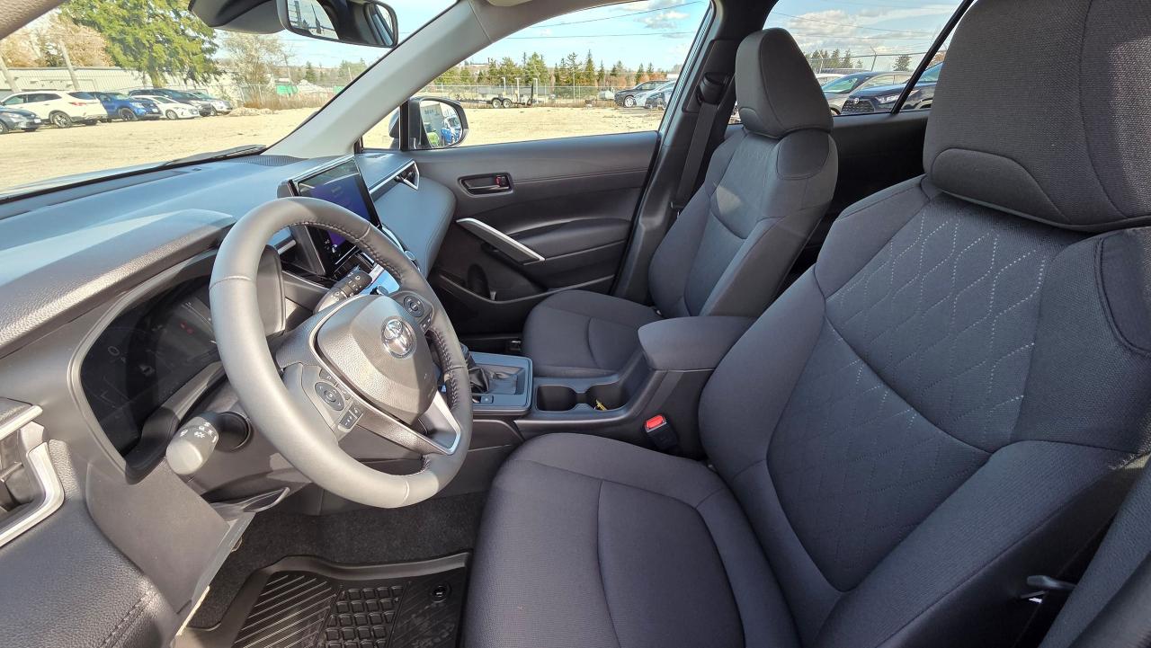 2026 Toyota Corolla Cross LE FWD - Photo #7