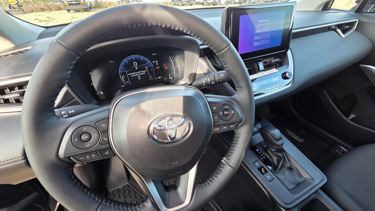 2026 Toyota Corolla Cross LE FWD - Photo #11
