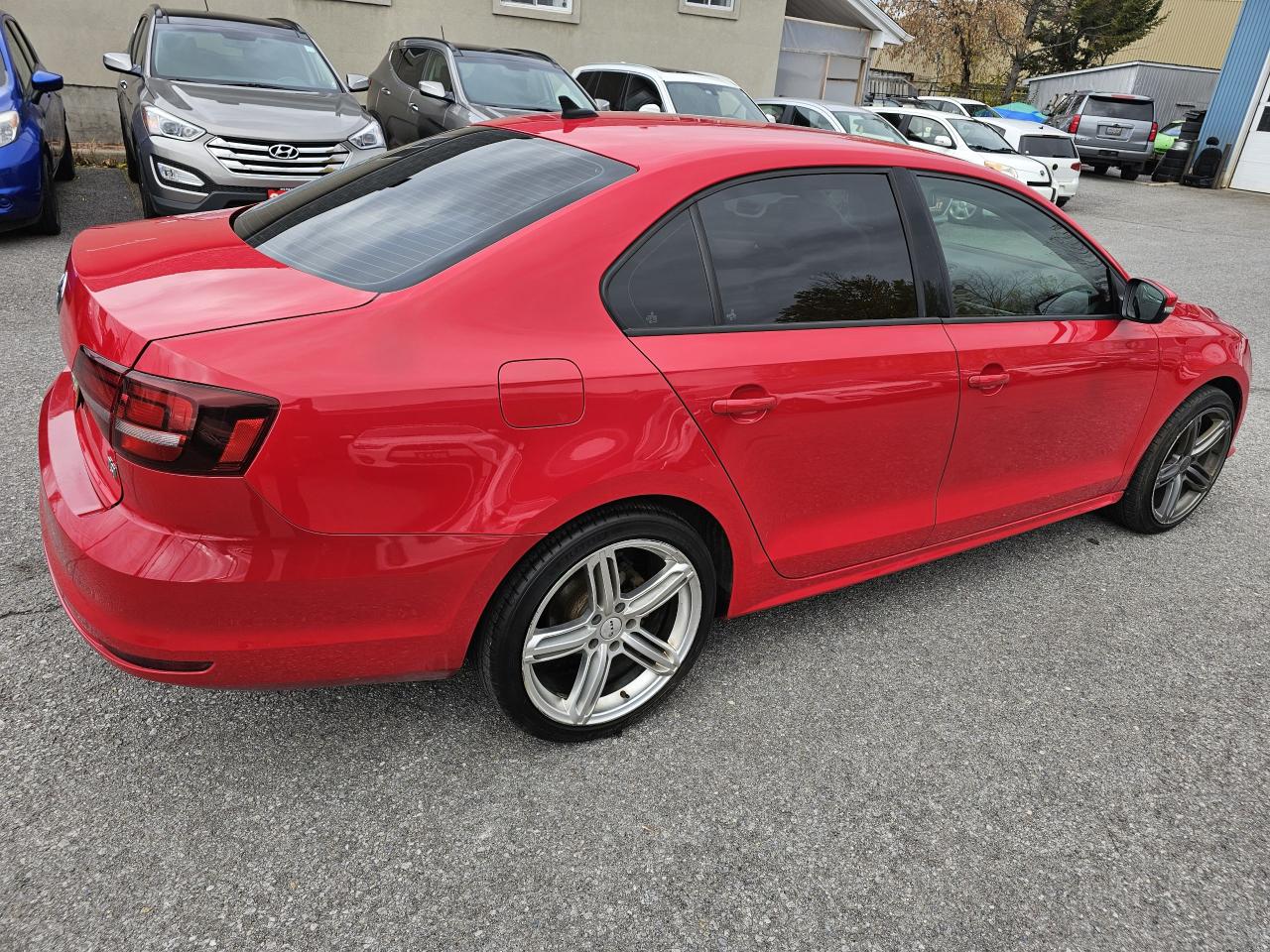 2016 Volkswagen Jetta Trendline - Photo #4