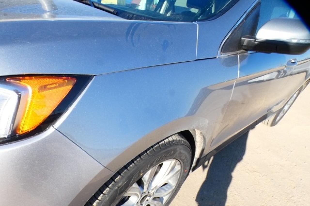 2024 Ford Edge Titanium AWD w/Htd Leather, pano S/R, BUC - Photo #24