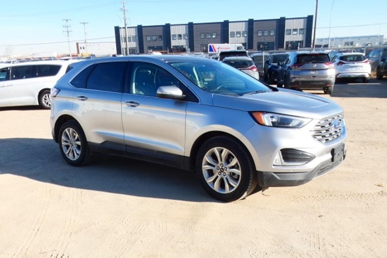 2024 Ford Edge Titanium AWD w/Htd Leather, pano S/R, BUC - Photo #4