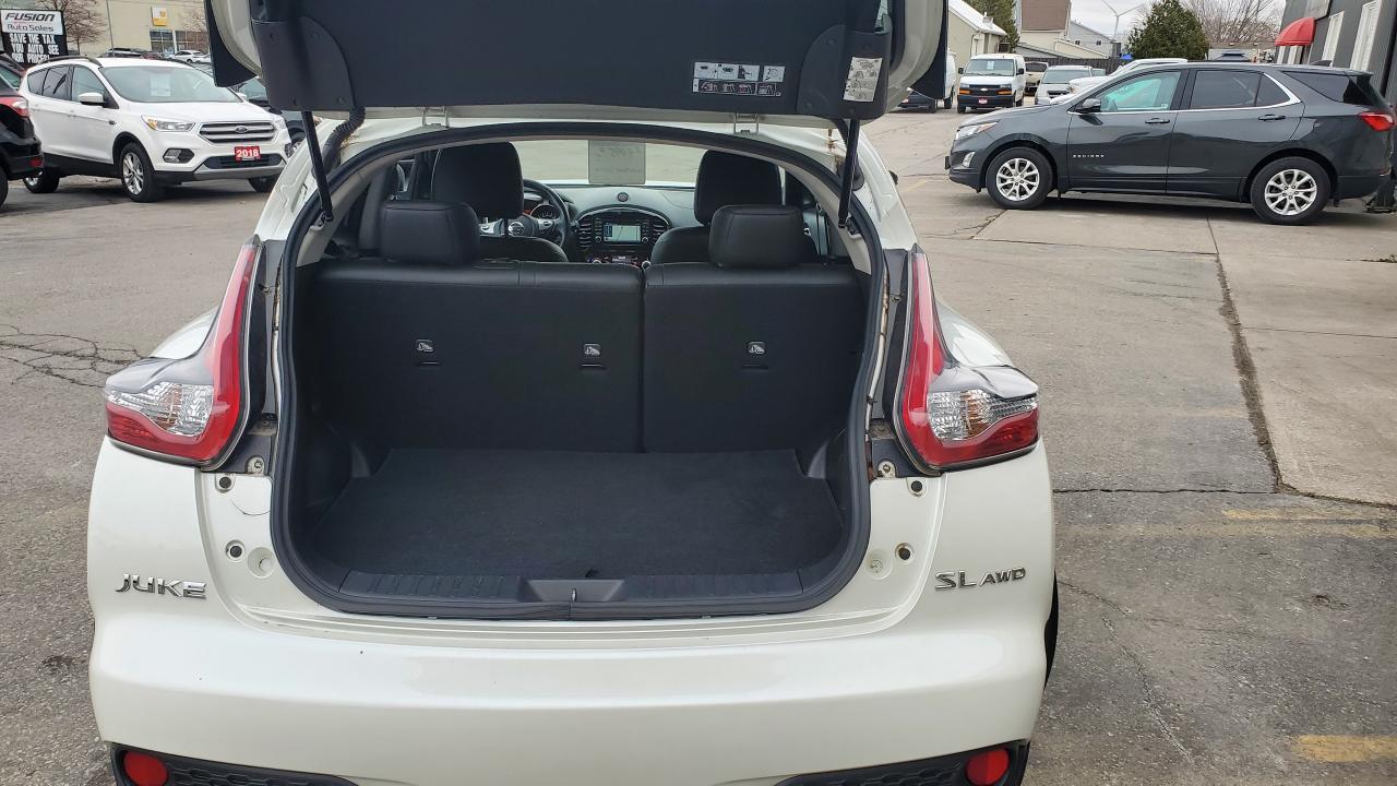 2016 Nissan Juke SL AWD-LEATHER-SUNROOF-NAVIGATION-REAR CAMERA - Photo #19