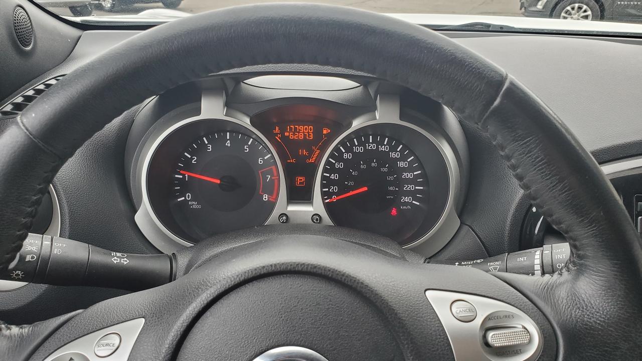 2016 Nissan Juke SL AWD-LEATHER-SUNROOF-NAVIGATION-REAR CAMERA Photo
