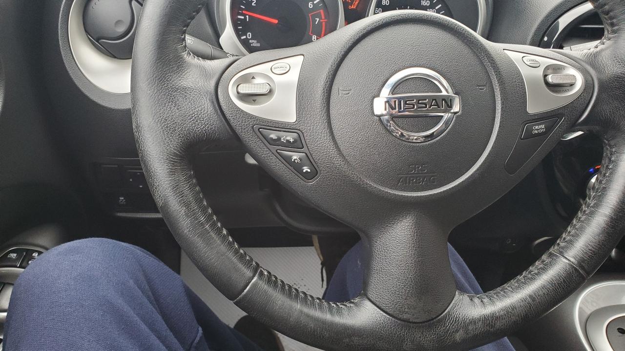 2016 Nissan Juke SL AWD-LEATHER-SUNROOF-NAVIGATION-REAR CAMERA Photo