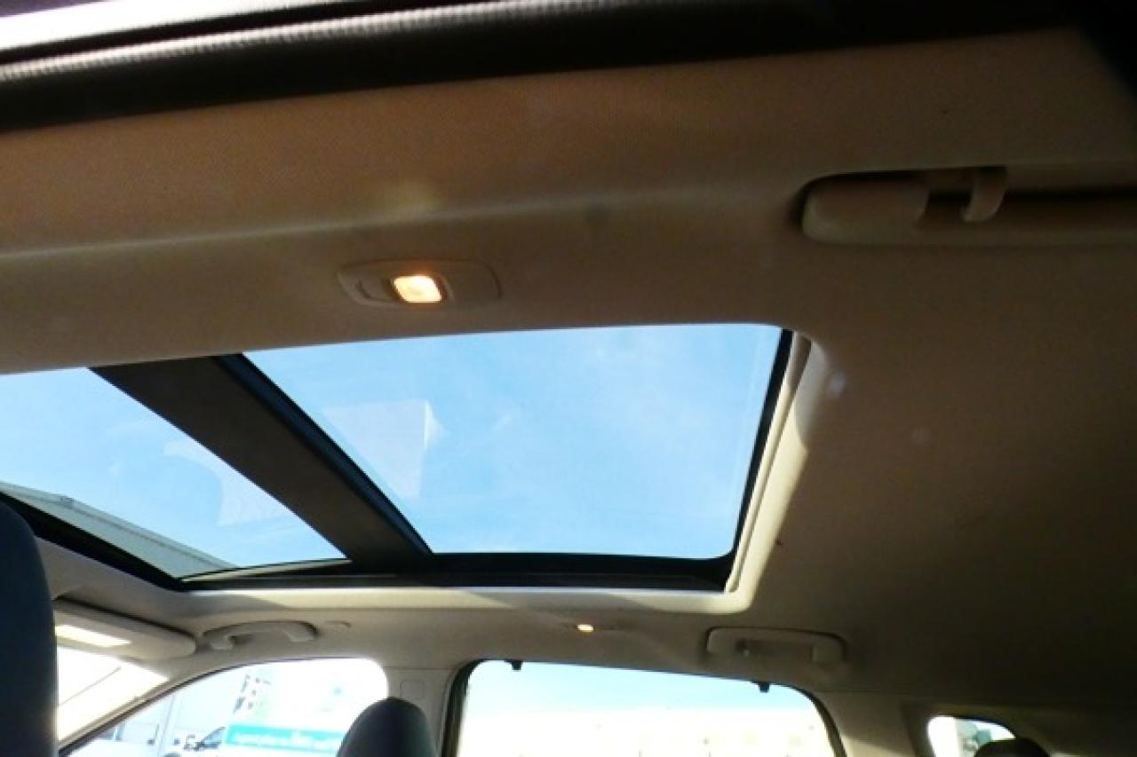 2024 Nissan Rogue SL AWD w/Htd Leather, pano S/R, NAV, BUC - Photo #18