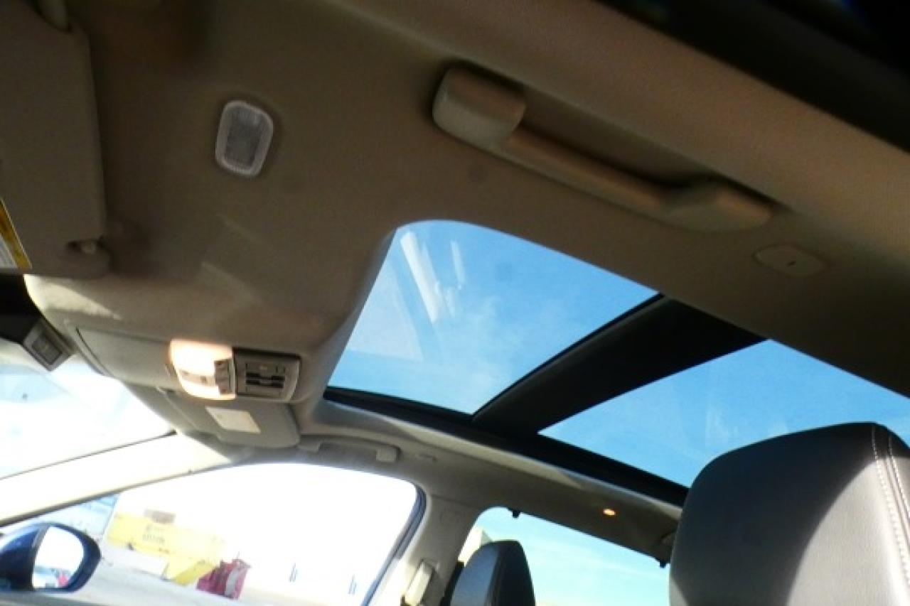 2024 Nissan Rogue SL AWD w/Htd Leather, pano S/R, NAV, BUC - Photo #19