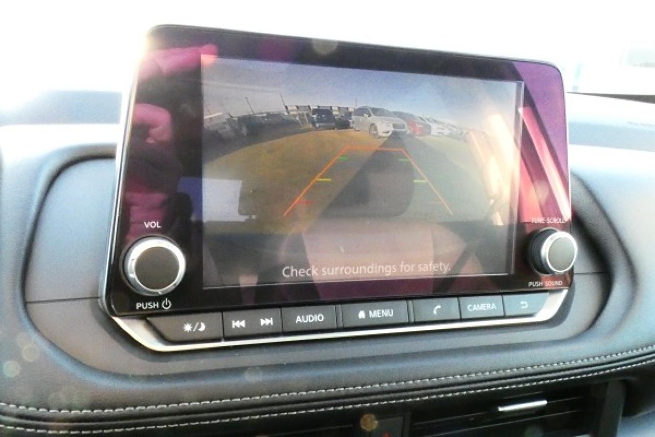2024 Nissan Rogue SV AWD w/Htd cloth, moonroof, BUC - Photo #14