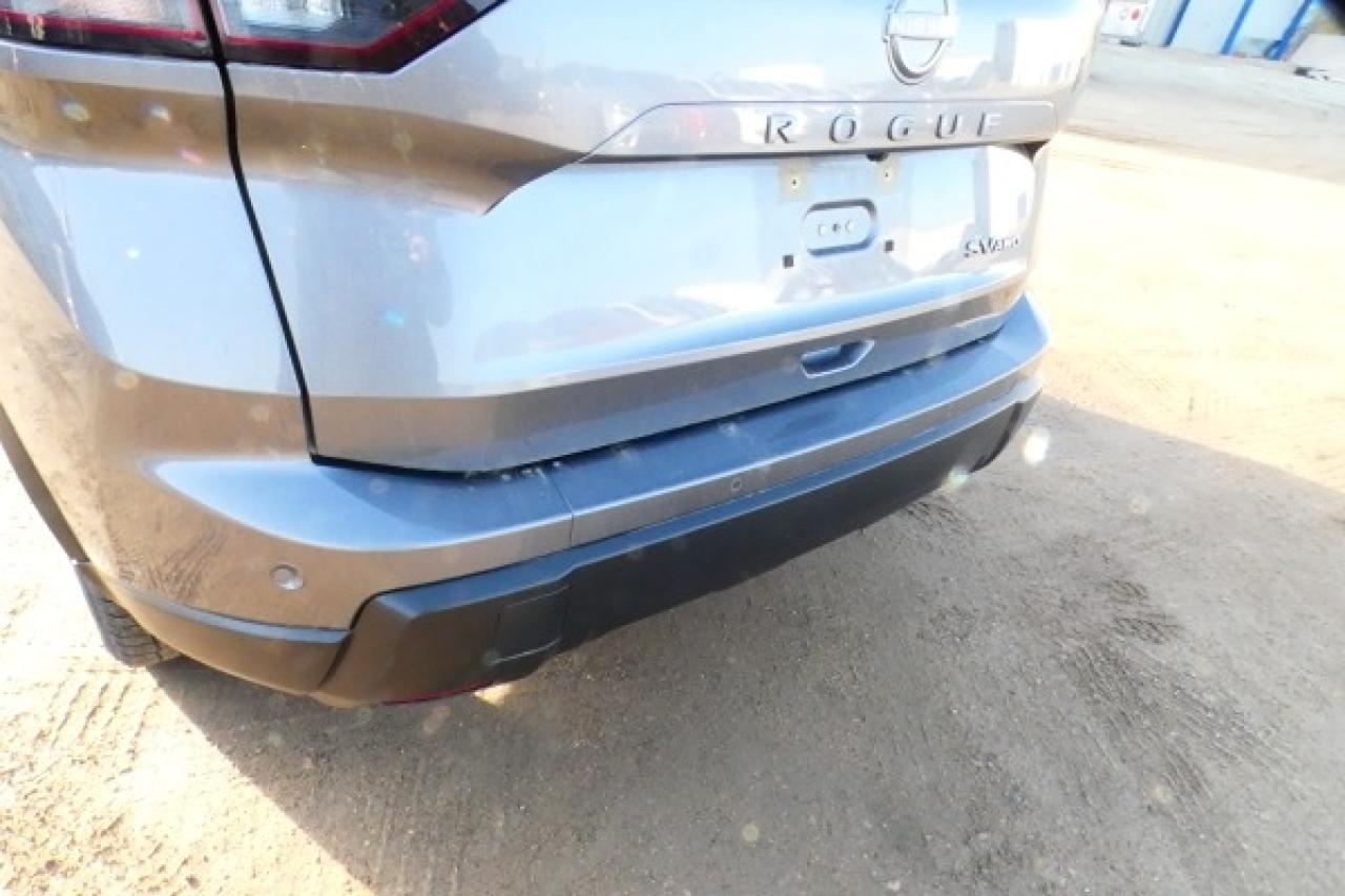 2024 Nissan Rogue SV AWD w/Htd cloth, moonroof, BUC - Photo #39