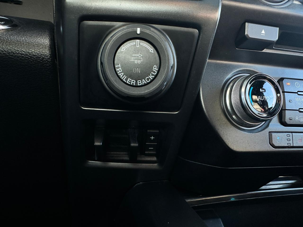 2018 Ford F-150 LARIAT Sport4x4 Crew HTD/CLD-LTHR Pano Roof NAV XM Photo