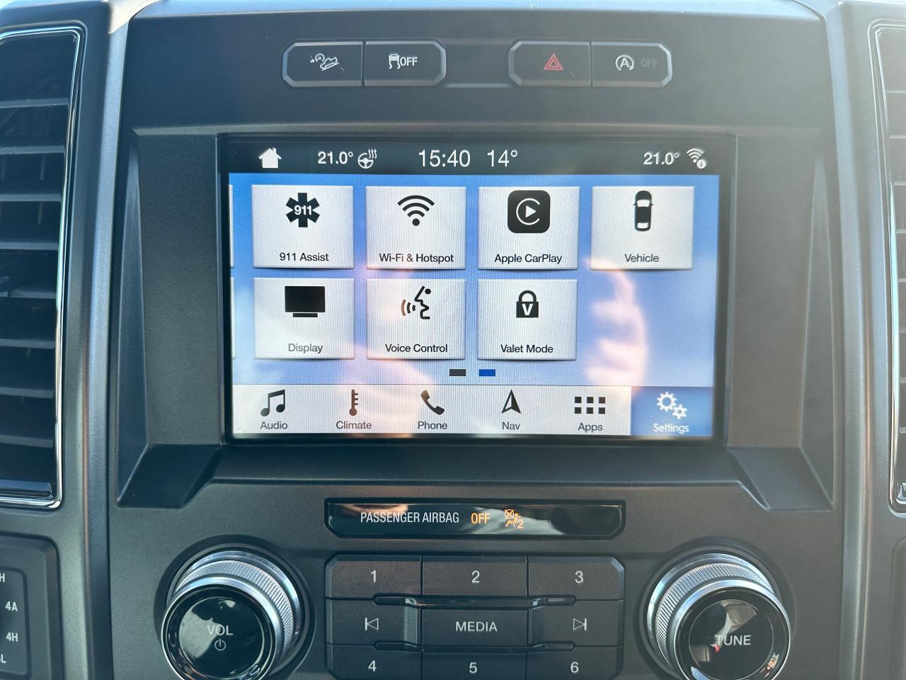 2018 Ford F-150 LARIAT Sport4x4 Crew HTD/CLD-LTHR Pano Roof NAV XM Photo