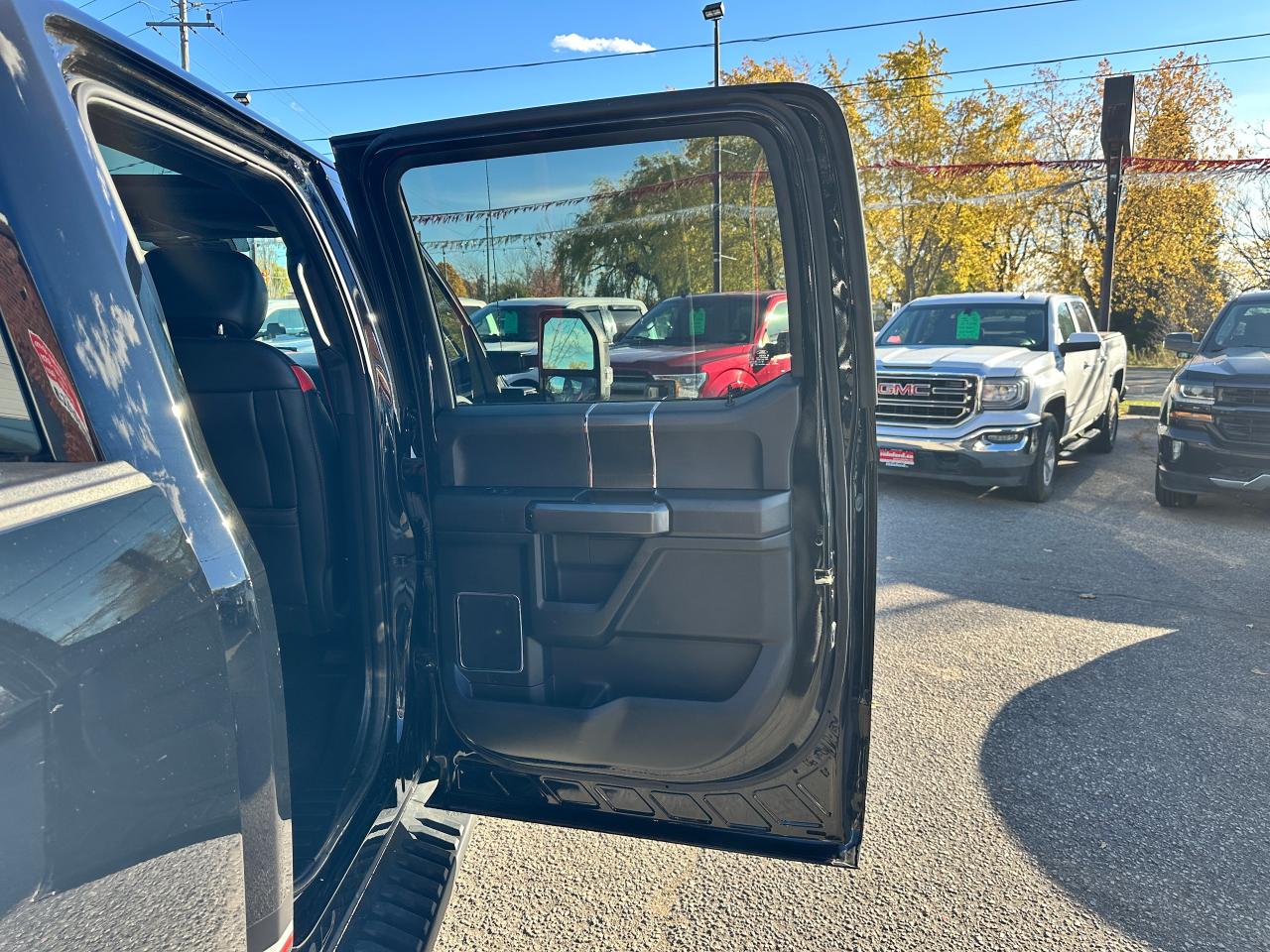 2018 Ford F-150 LARIAT Sport4x4 Crew HTD/CLD-LTHR Pano Roof NAV XM Photo