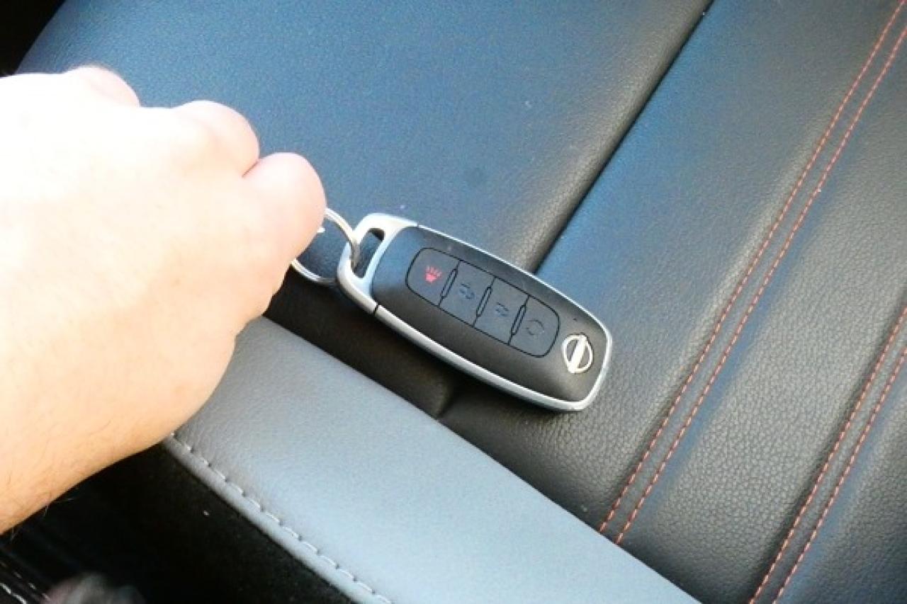 2024 Nissan Kicks SR FWD w/Htd Leather, BUC - Photo #19