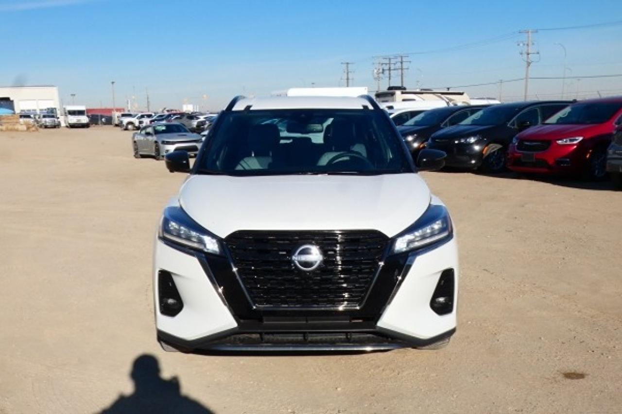 2024 Nissan Kicks SR FWD w/Htd Leather, BUC - Photo #3