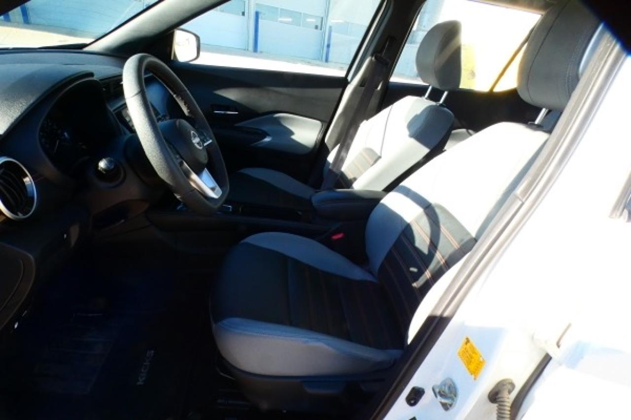 2024 Nissan Kicks SR FWD w/Htd Leather, BUC - Photo #11