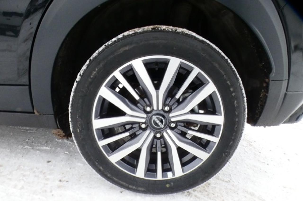 2024 Nissan Kicks SV FWD w/Htd cloth, BUC - Photo #17