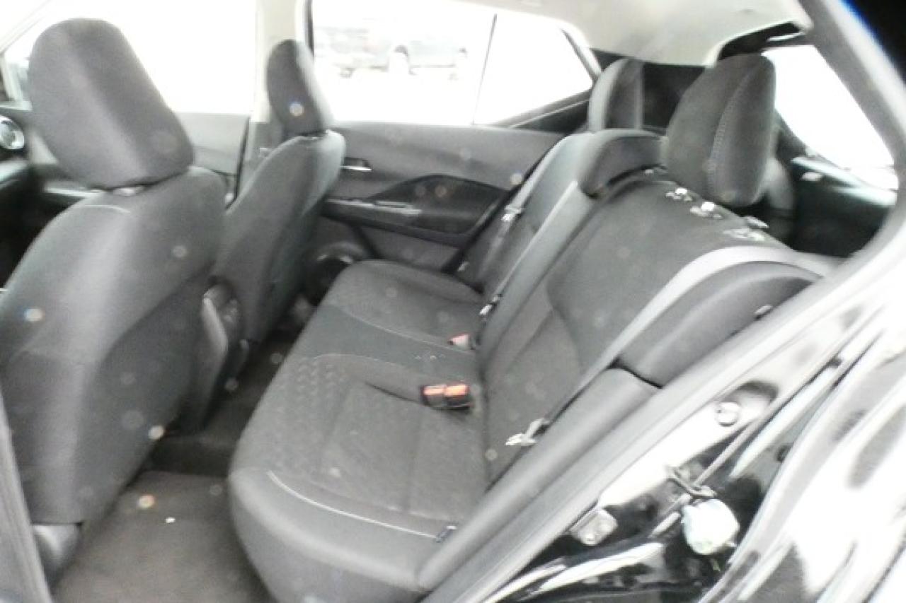 2024 Nissan Kicks SV FWD w/Htd cloth, BUC - Photo #10