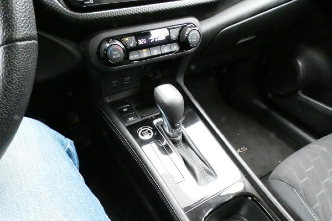2024 Nissan Kicks SV FWD w/Htd cloth, BUC - Photo #16
