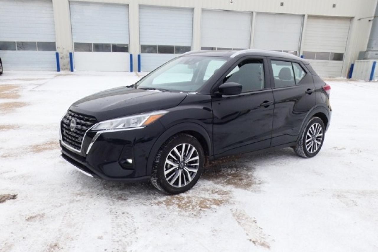 2024 Nissan Kicks SV FWD w/Htd cloth, BUC - Photo #2