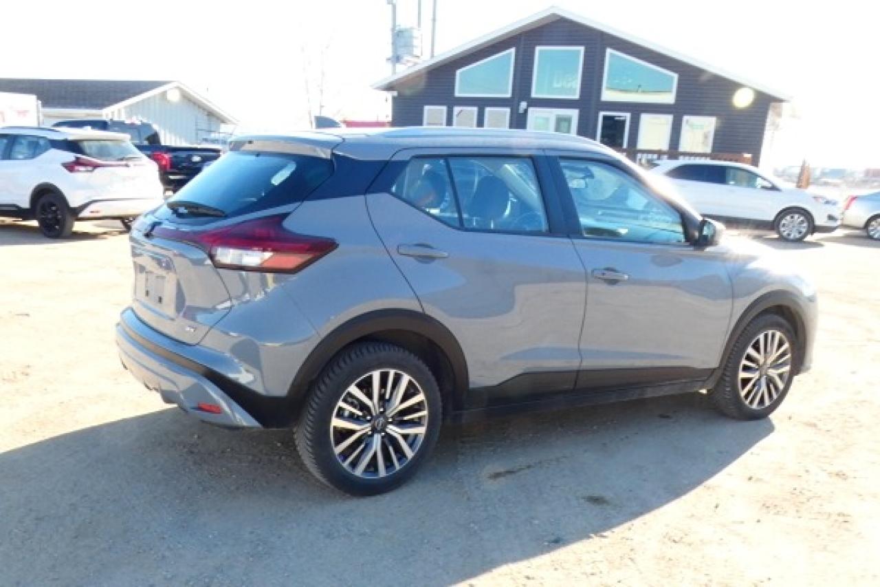 2024 Nissan Kicks SV FWD w/Htd cloth, BUC - Photo #6