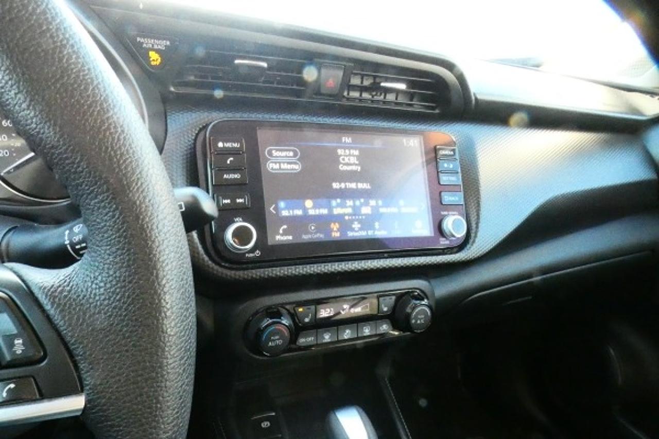 2024 Nissan Kicks SV FWD w/Htd cloth, BUC - Photo #15