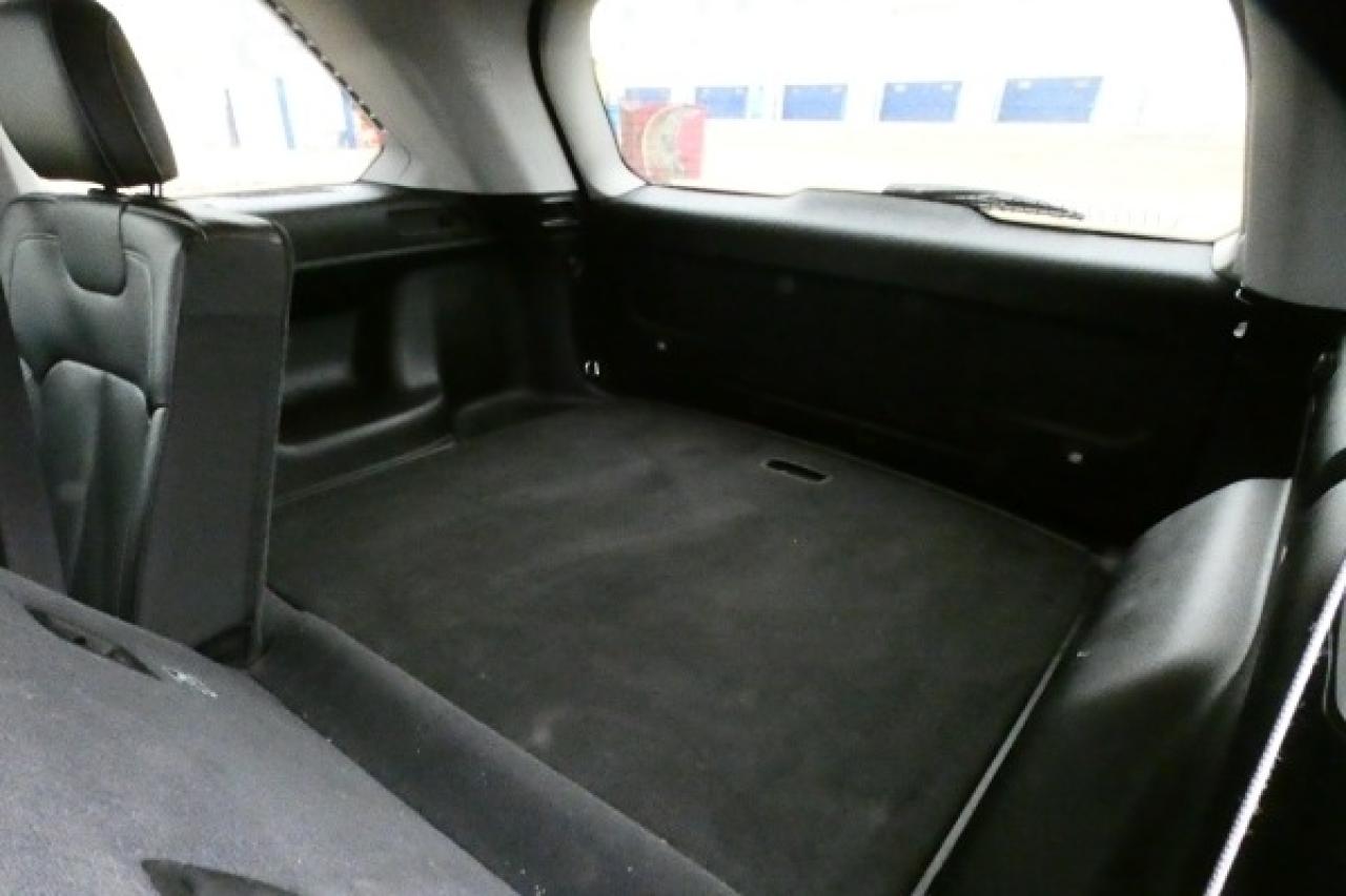 2023 Jeep Grand Cherokee Limited 4x4 w/H&C Leather, NAV, RVM+BUC - Photo #9