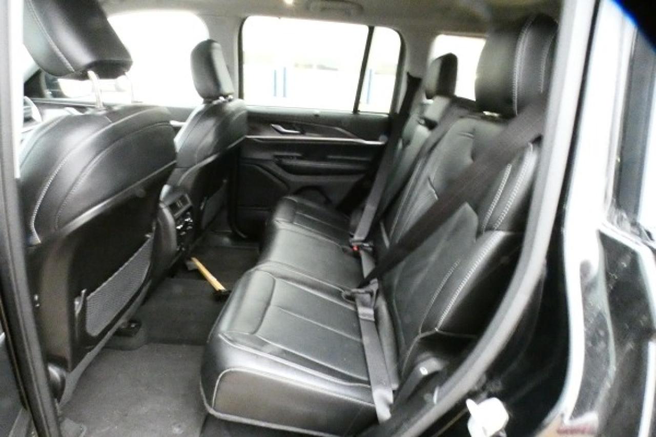 2023 Jeep Grand Cherokee Limited 4x4 w/H&C Leather, NAV, RVM+BUC - Photo #10