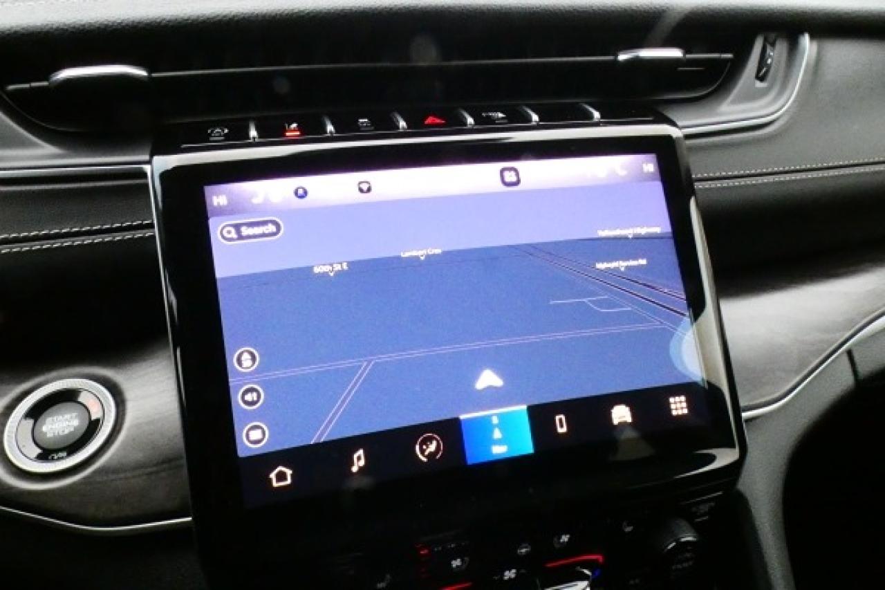 2023 Jeep Grand Cherokee Limited 4x4 w/H&C Leather, NAV, RVM+BUC - Photo #14