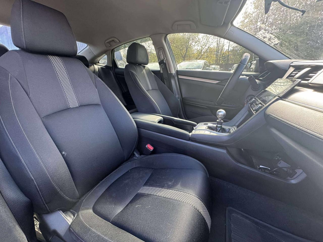 2018 Honda Civic LX MANUAL - Photo #12