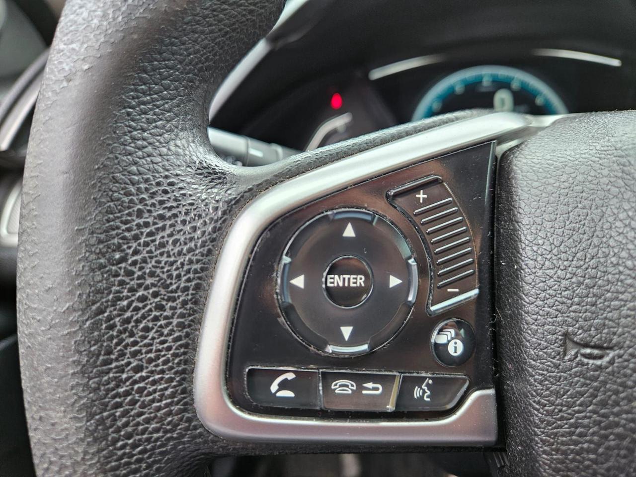 2018 Honda Civic LX MANUAL Photo