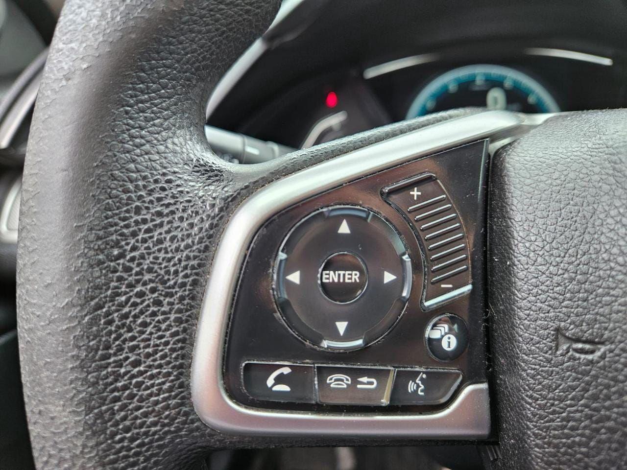 2018 Honda Civic LX MANUAL Photo