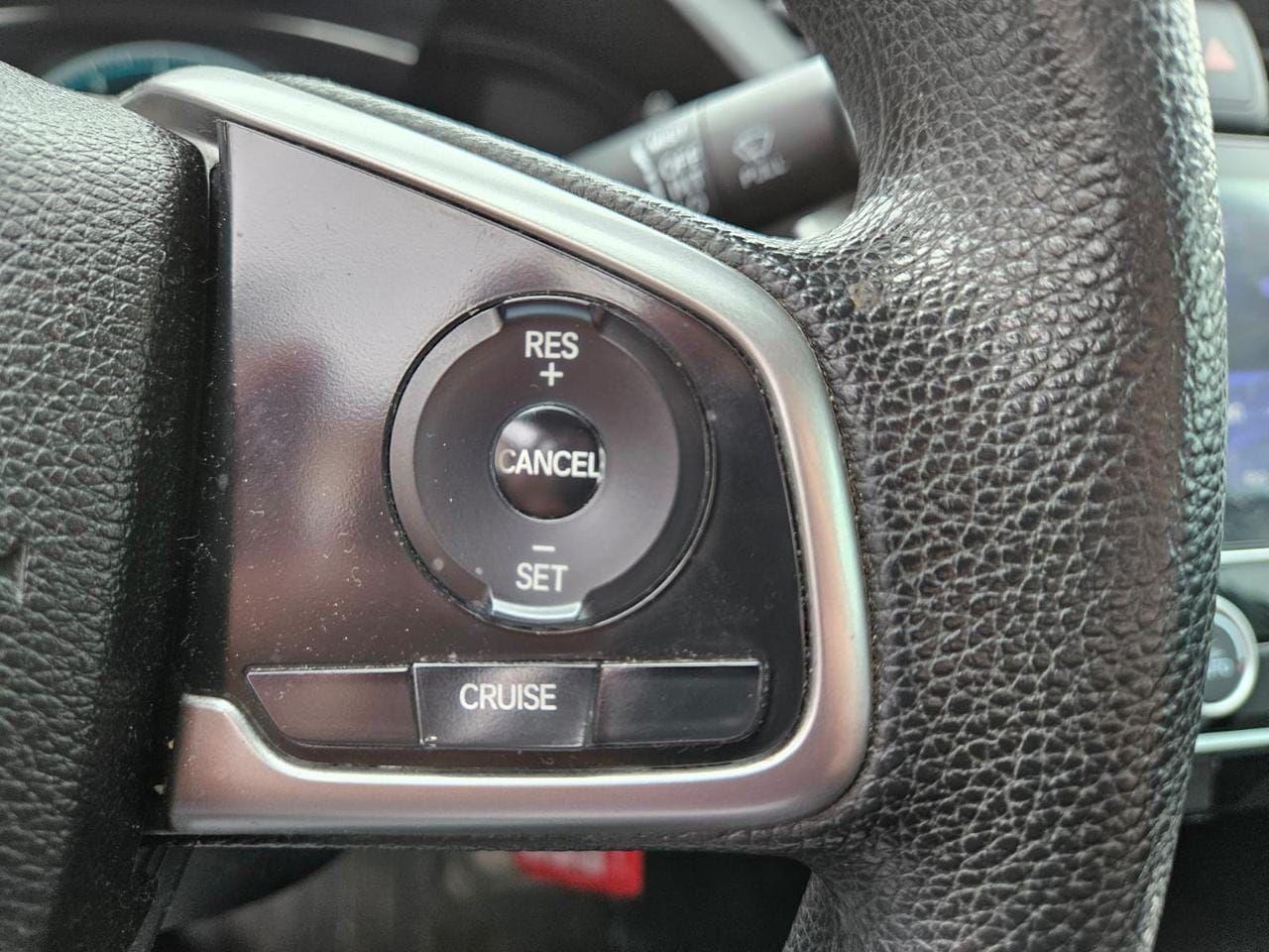 2018 Honda Civic LX MANUAL Photo