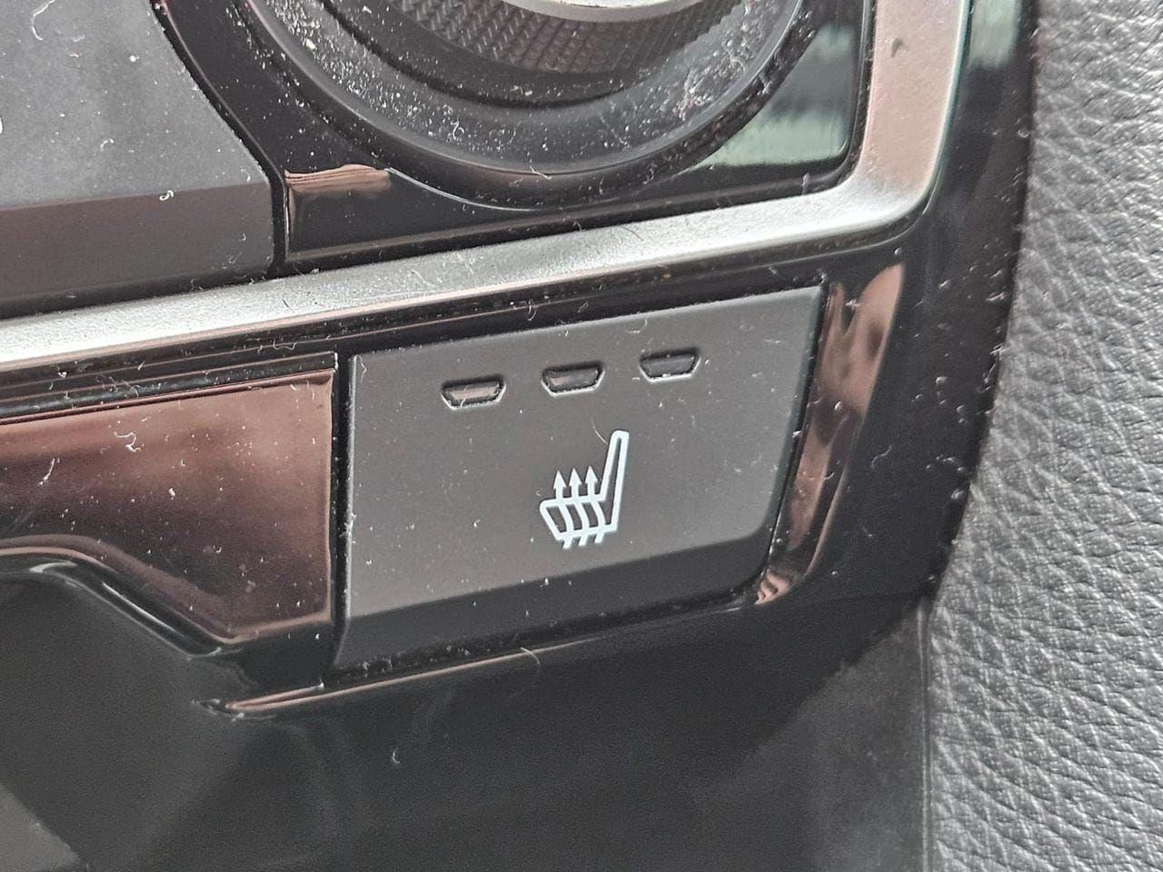 2018 Honda Civic LX MANUAL Photo
