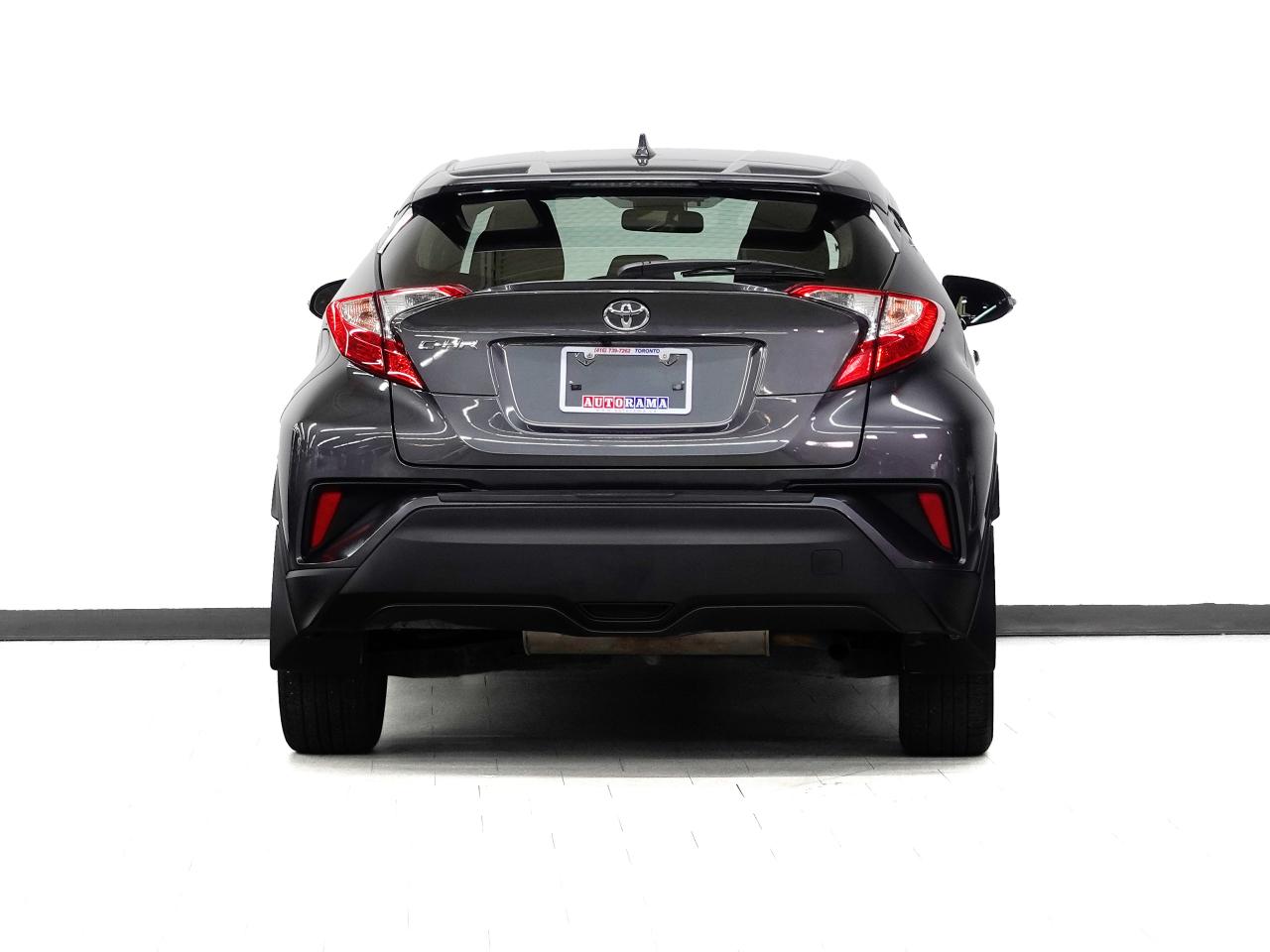 2022 Toyota C-HR XLE PREMIUM | LaneDep | Heated Seats | CarPlay Photo