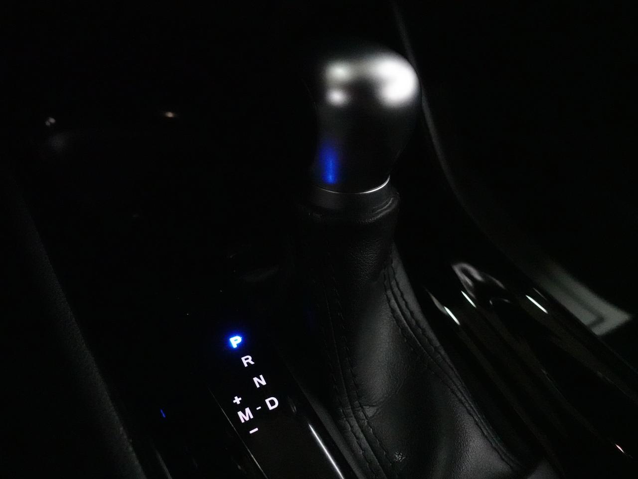 2022 Toyota C-HR XLE PREMIUM | LaneDep | Heated Seats | CarPlay