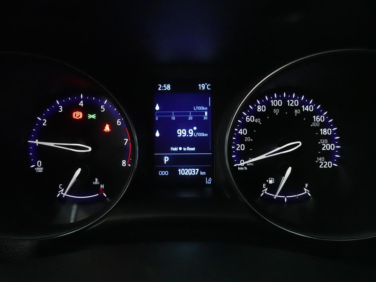 2022 Toyota C-HR XLE PREMIUM | LaneDep | Heated Seats | CarPlay Photo