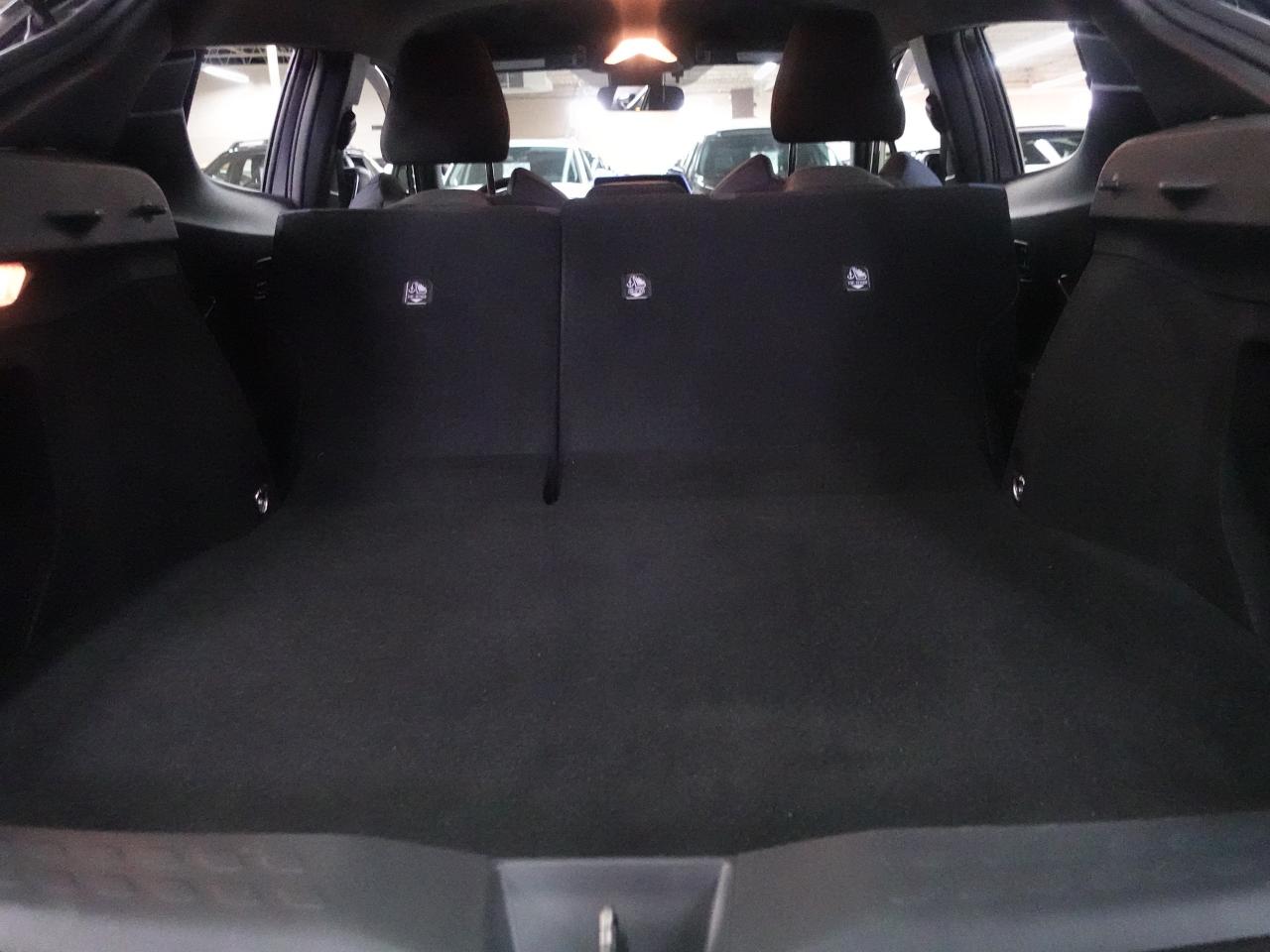 2022 Toyota C-HR XLE PREMIUM | LaneDep | Heated Seats | CarPlay