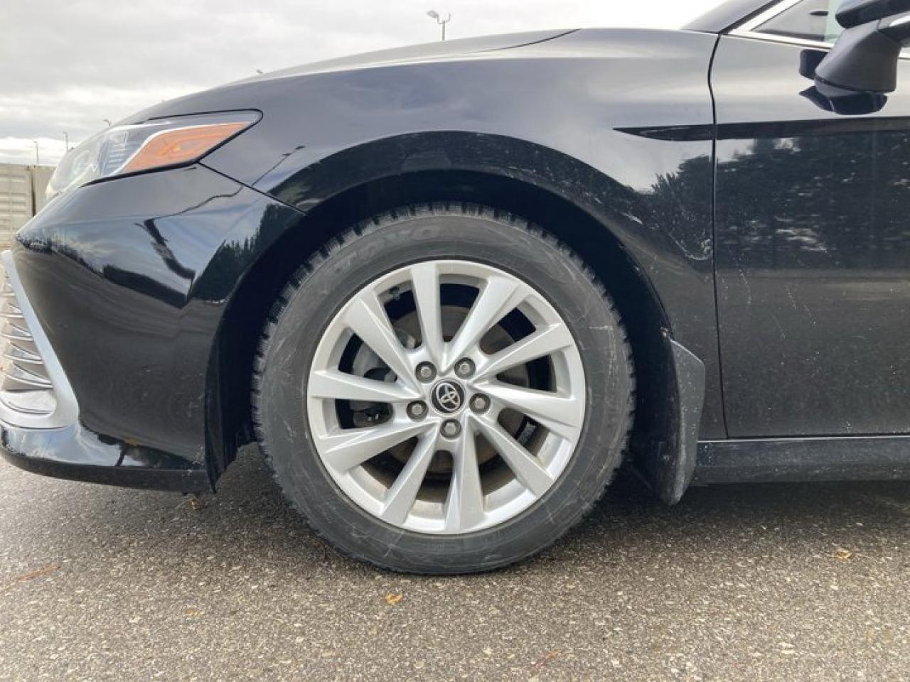 2021 Toyota Camry LE AWD Photo