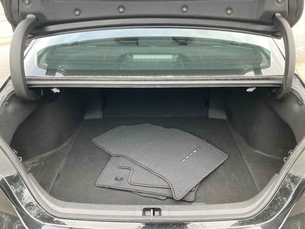 2021 Toyota Camry LE AWD Photo