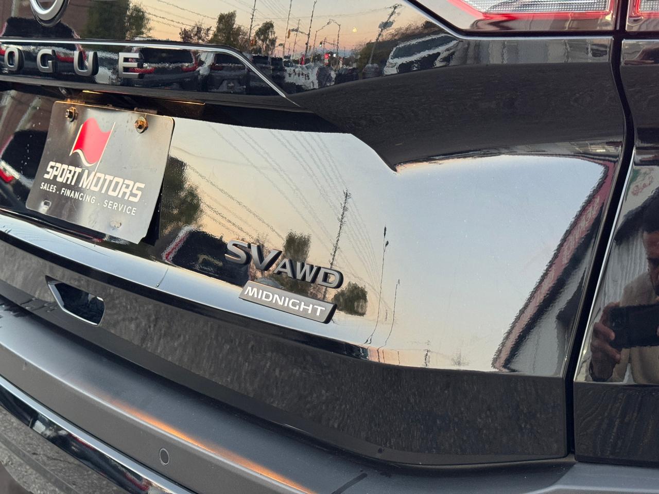 2023 Nissan Rogue SV Premium AWD Midnight Edition+CLEAN CARFAX Photo5