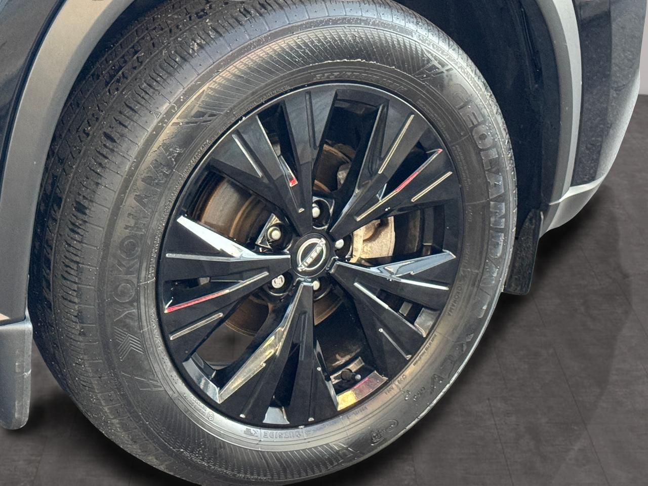 2023 Nissan Rogue SV Premium AWD Midnight Edition+CLEAN CARFAX Photo47