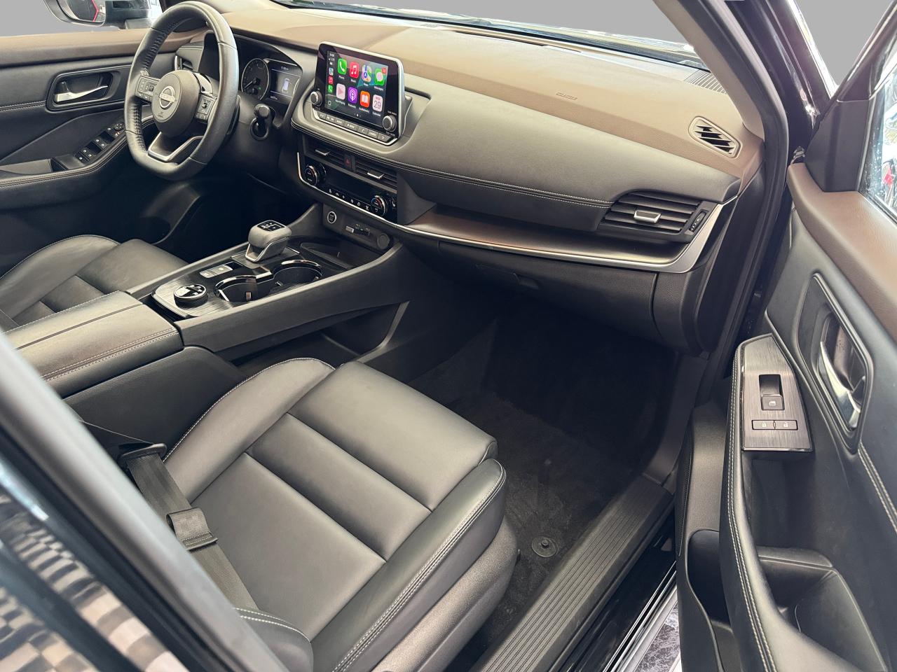 2023 Nissan Rogue SV Premium AWD Midnight Edition+CLEAN CARFAX Photo