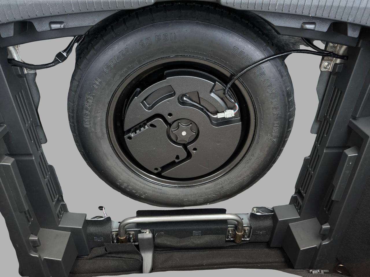 2023 Nissan Rogue SV Premium AWD Midnight Edition+CLEAN CARFAX Photo