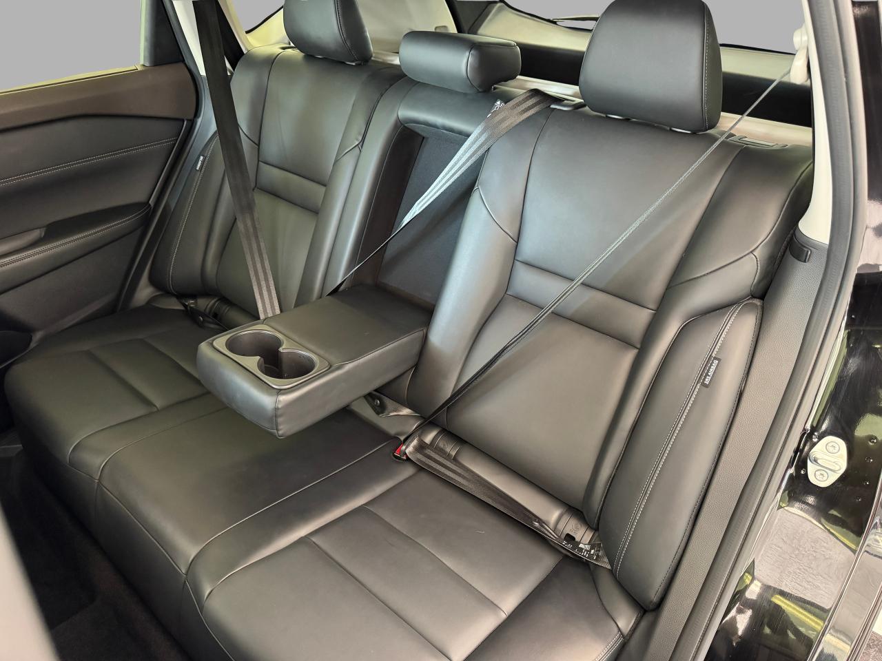 2023 Nissan Rogue SV Premium AWD Midnight Edition+CLEAN CARFAX Photo