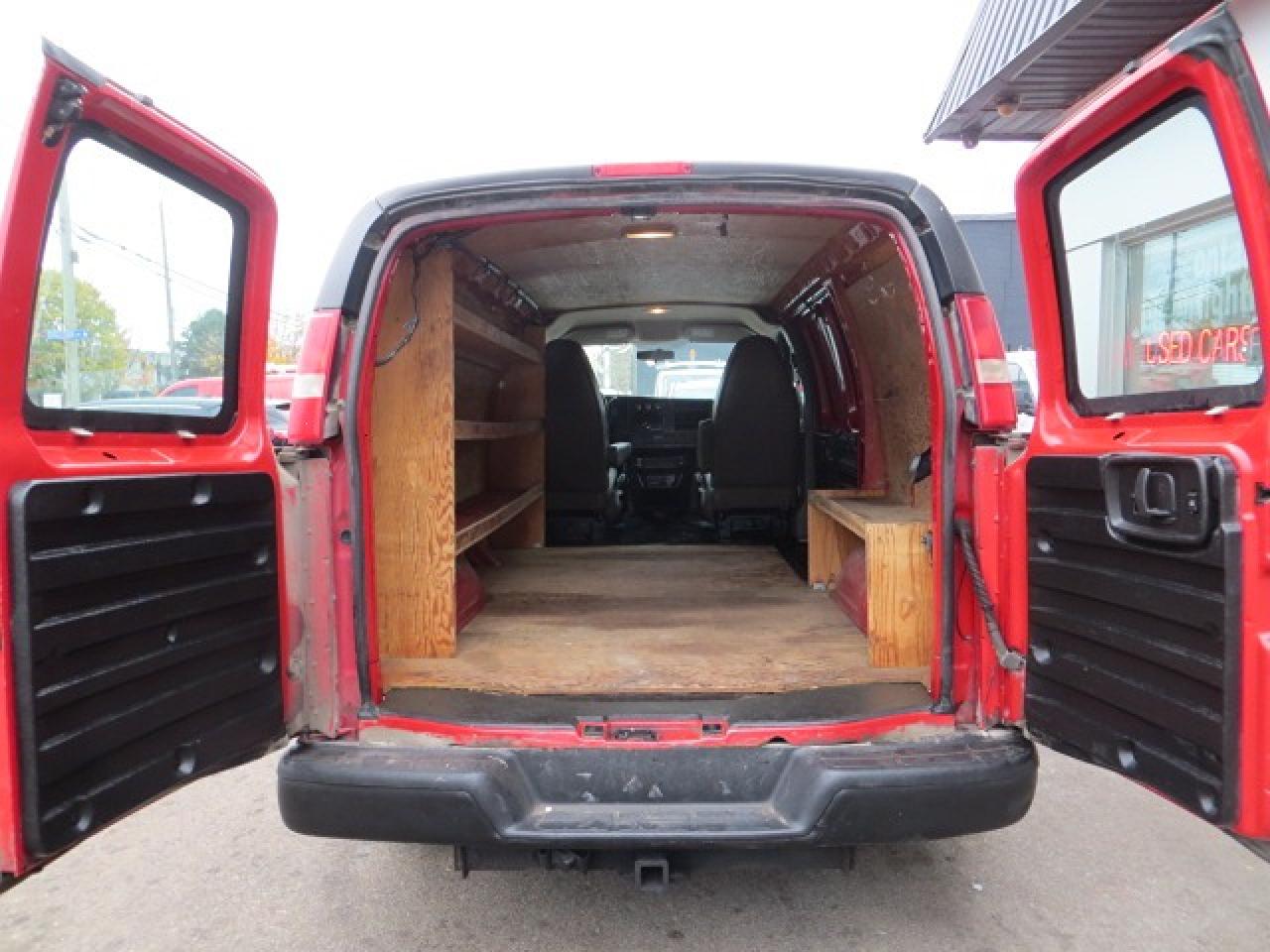 2013 GMC Savana 1500 CERTIFIED, ONLY 42,000KM - Photo #9