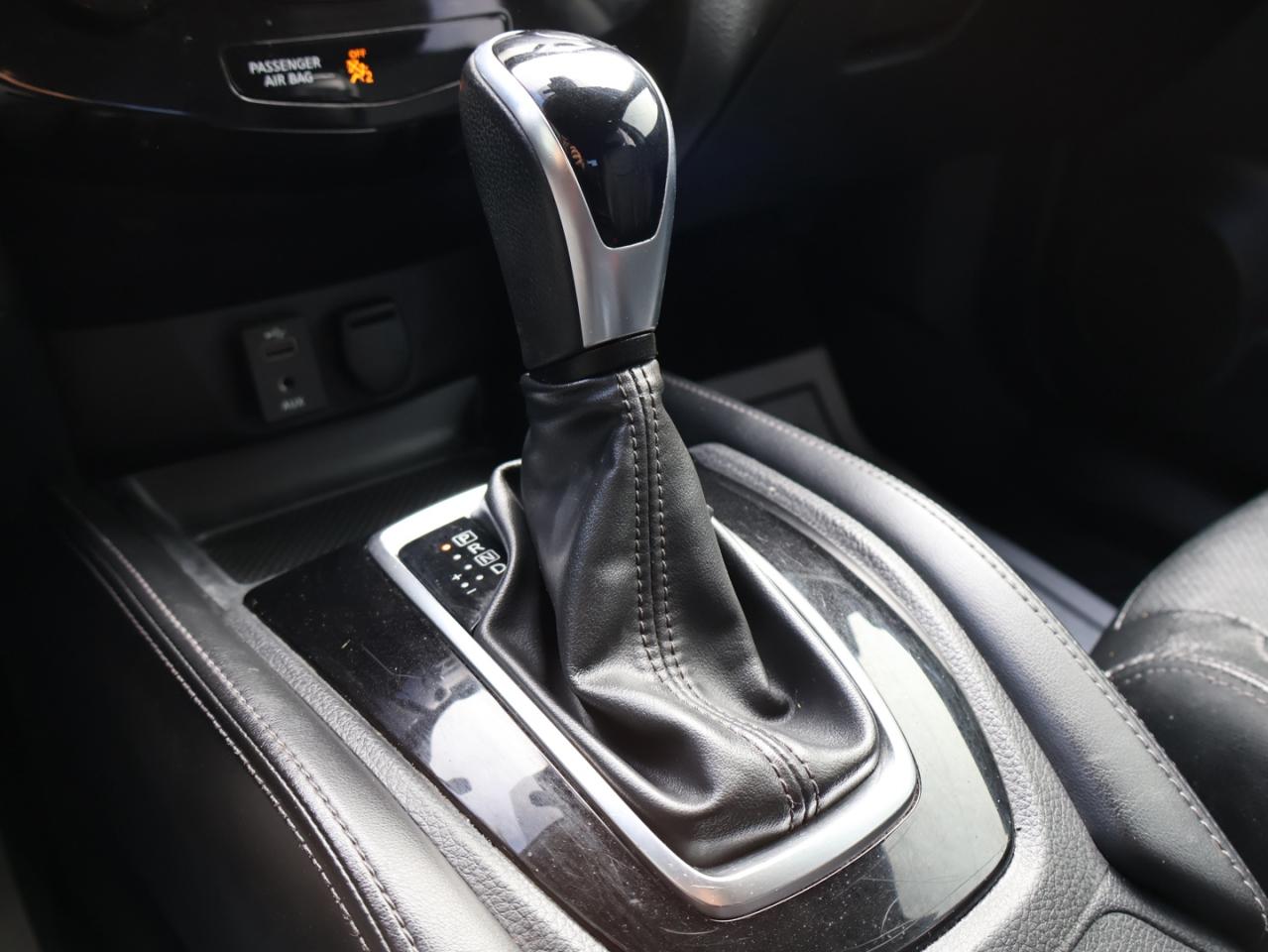 2017 Nissan Rogue SL AWD CERTIFIED *NISSAN MAINTAIN* CAMERA NAV BLUETOOTH LEATHER HEATED SEATS PANO ROOF CRUISE ALLOYS - Photo #20