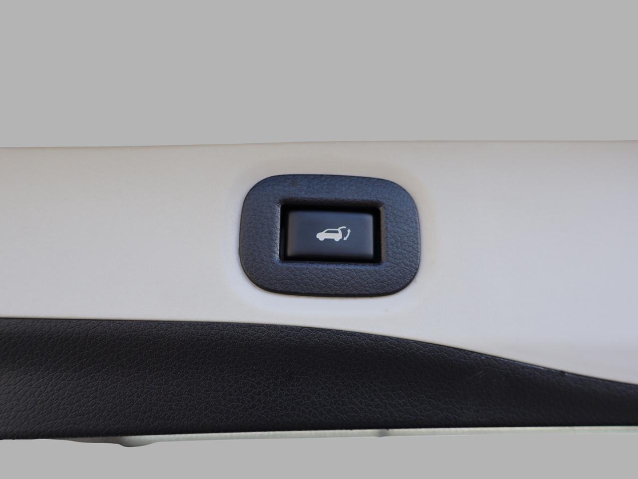 2017 Nissan Rogue SL AWD CERTIFIED *NISSAN MAINTAIN* CAMERA NAV BLUETOOTH LEATHER HEATED SEATS PANO ROOF CRUISE ALLOYS - Photo #26